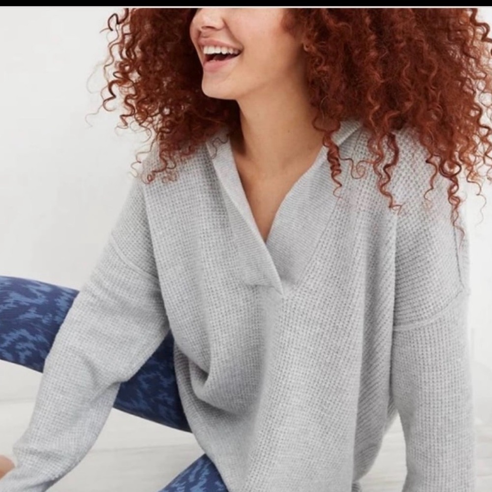 AERIE COZYUPWaffle Knit Sweater Hoodie Medium HEATHER GRAY